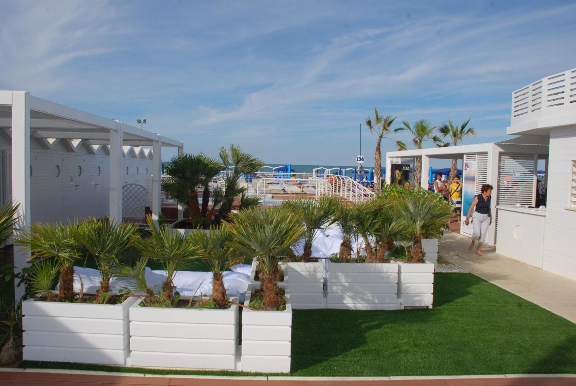 Residence Altomare Riccione Exterior photo