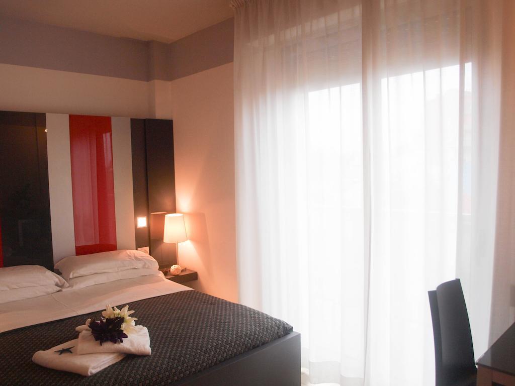 Residence Altomare Riccione Exterior photo